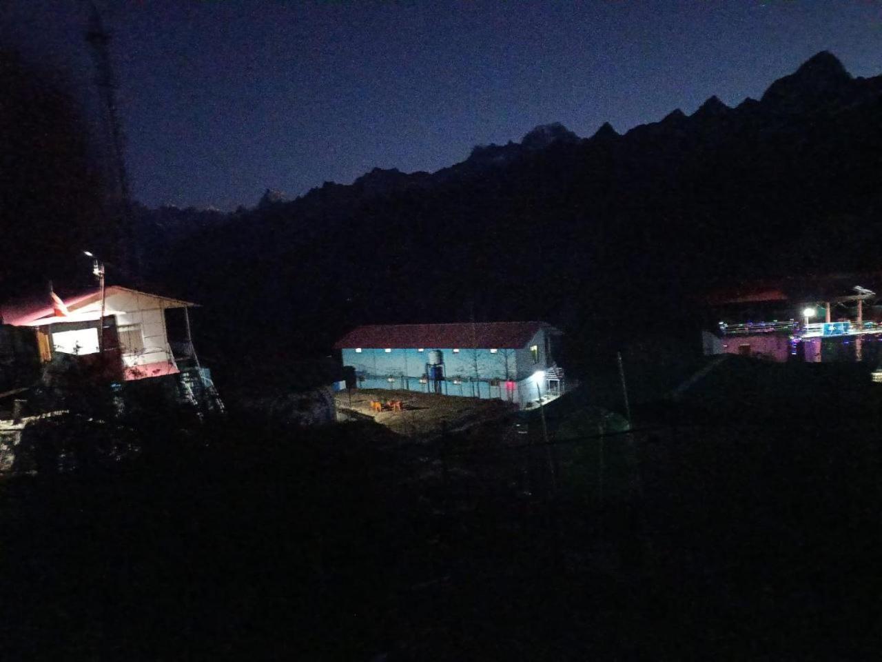 Joshīmath Nanda Devi Stays מראה חיצוני תמונה
